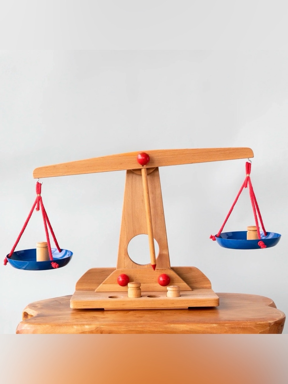 Drewart Wooden Balance Scale Toy